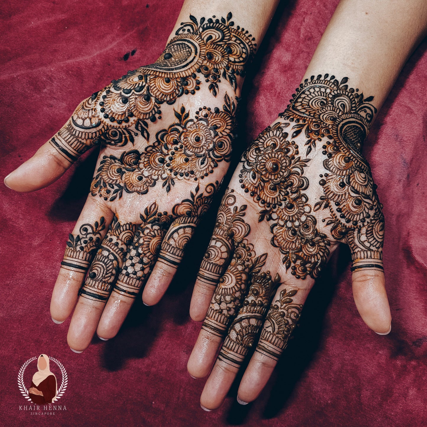 Above Wrist (Hands & Feet) + 2 hours Henna Party $580